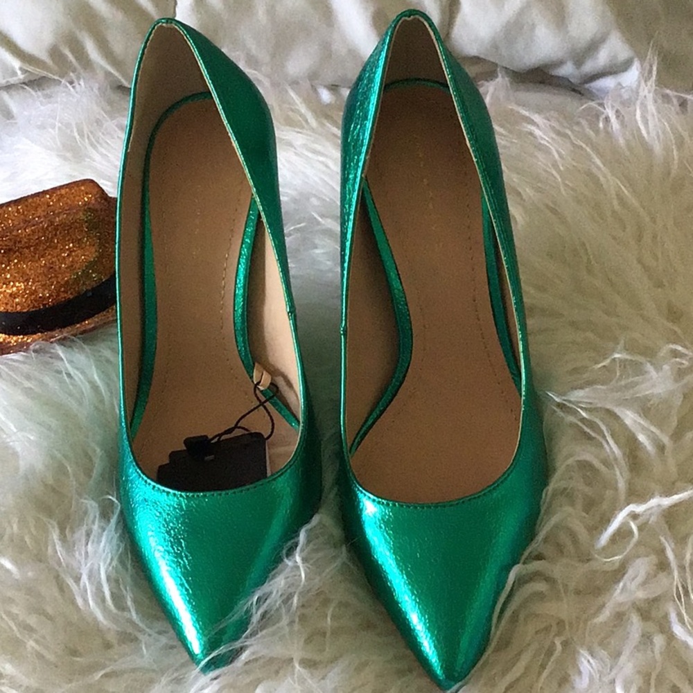 Zara Green shoe heels size 6.5